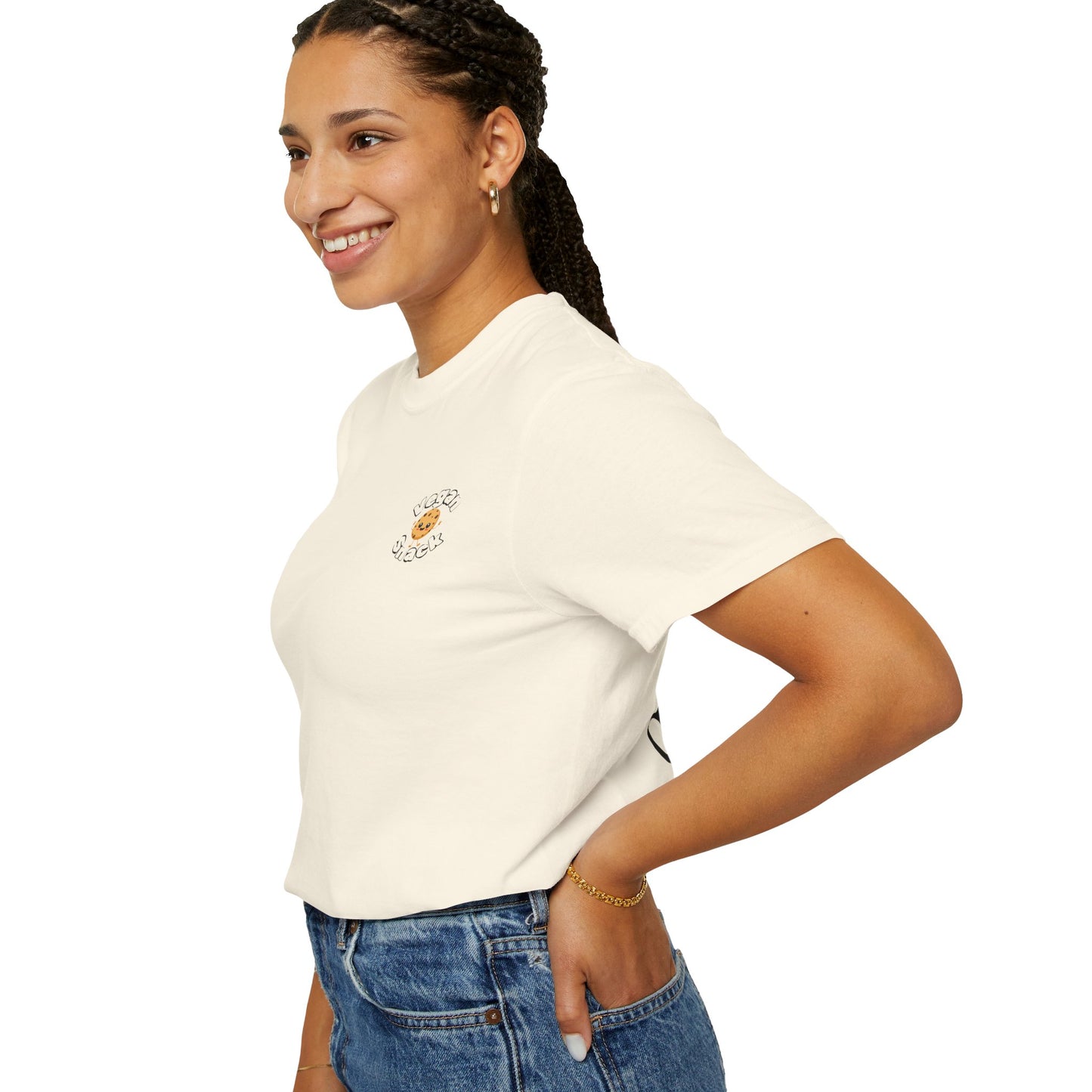 Unisex Vegan "I'm a Snack" T-Shirt - Fun & Trendy Tee for a Cruelty Tee Lifestyle