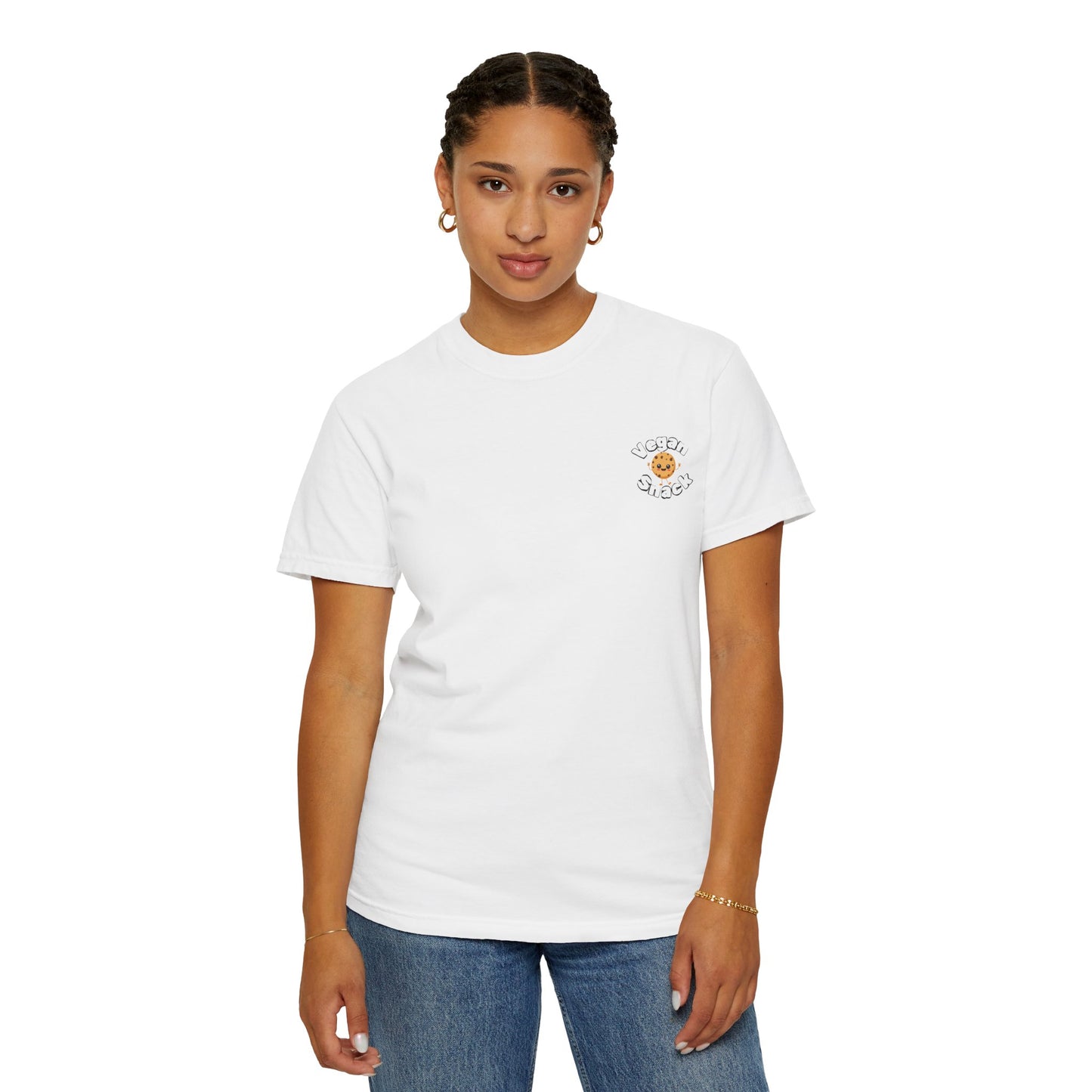 Unisex Vegan "I'm a Snack" T-Shirt - Fun & Trendy Tee for a Cruelty Tee Lifestyle