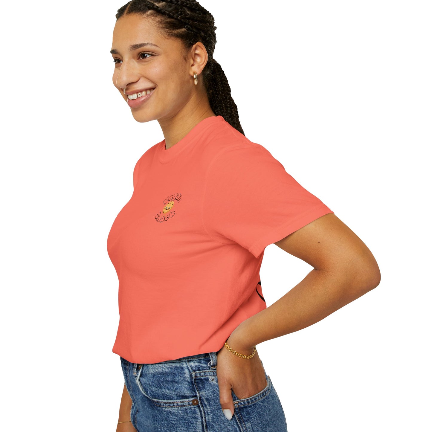 Unisex Vegan "I'm a Snack" T-Shirt - Fun & Trendy Tee for a Cruelty Tee Lifestyle
