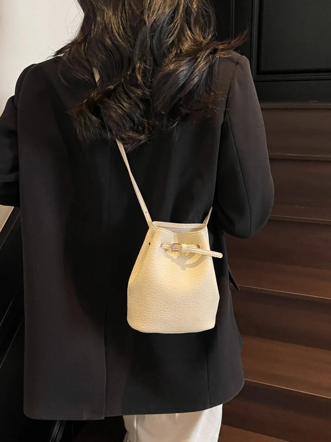 Purses, Handbags & Clutches