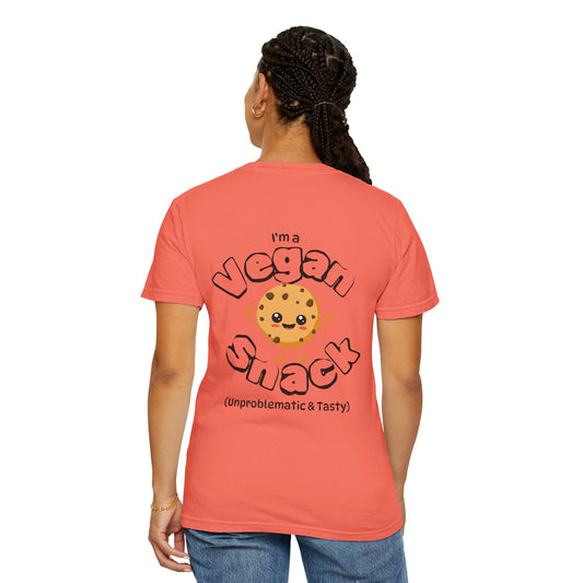Unisex Vegan "I'm a Snack" T-Shirt - Fun & Trendy Tee for a Cruelty Tee Lifestyle